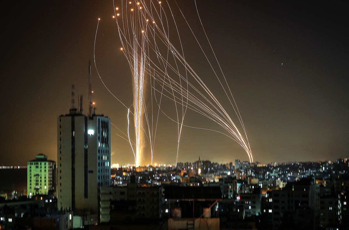 Tel Aviv under-fire from rockets as Gaza holds funeral for 26 dead - live updates 1 Tel Aviv under-fire from rockets as Gaza holds funeral for 26 dead - live updates