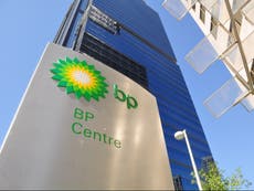 BP-aandeelhouers verwerp voorstelle om klimaatvrystellings te verminder