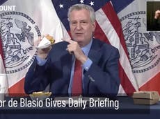 Viewers react to ‘deeply unsettling’ footage of DeBlasio eating Shake Shack as part of Covid vaccine offer