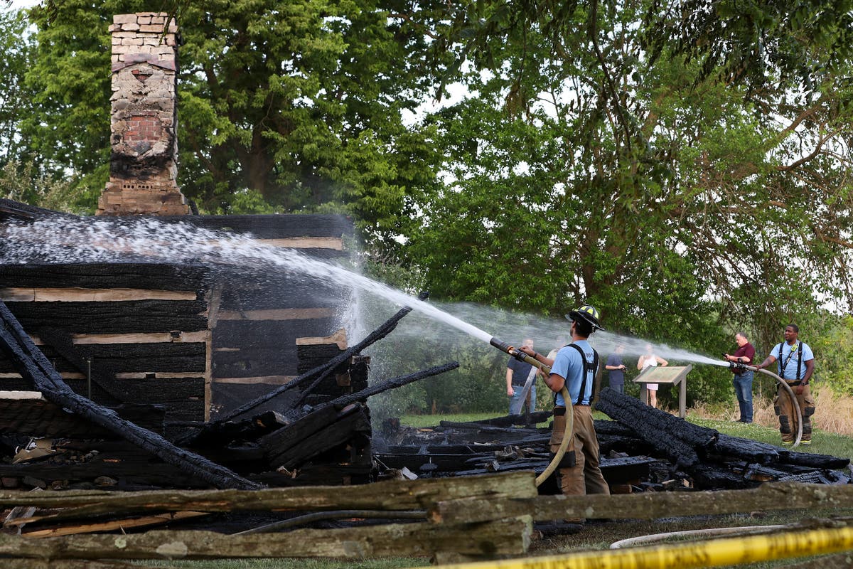 Fires destroys cabin at George Rogers Clark site in Indiana