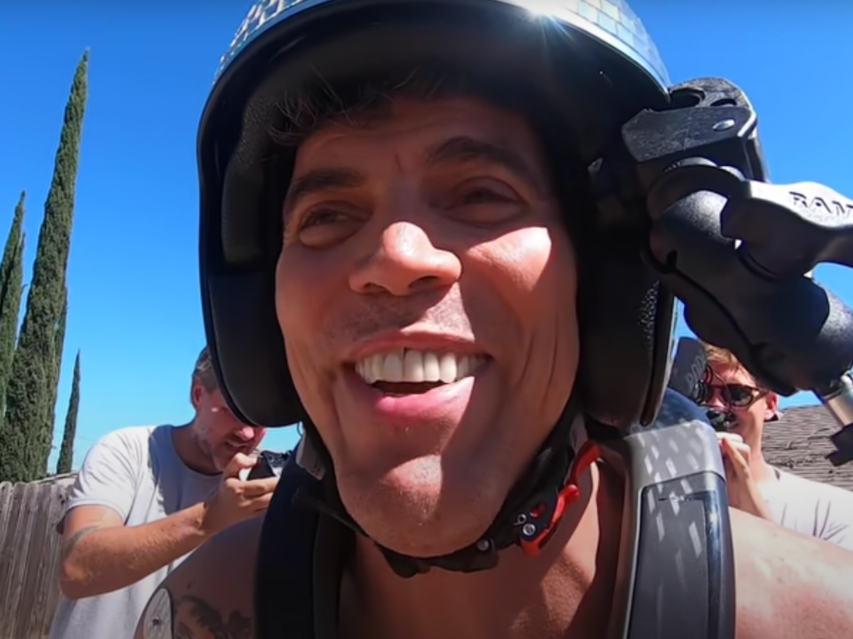 Steve-O convinced a doctor to paralyse him from the waist down for a stunt in Jackass 4