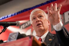 Mo Brooks accused of living in hiding as Democrat hires private detective to serve him with lawsuit over Capitol riot
