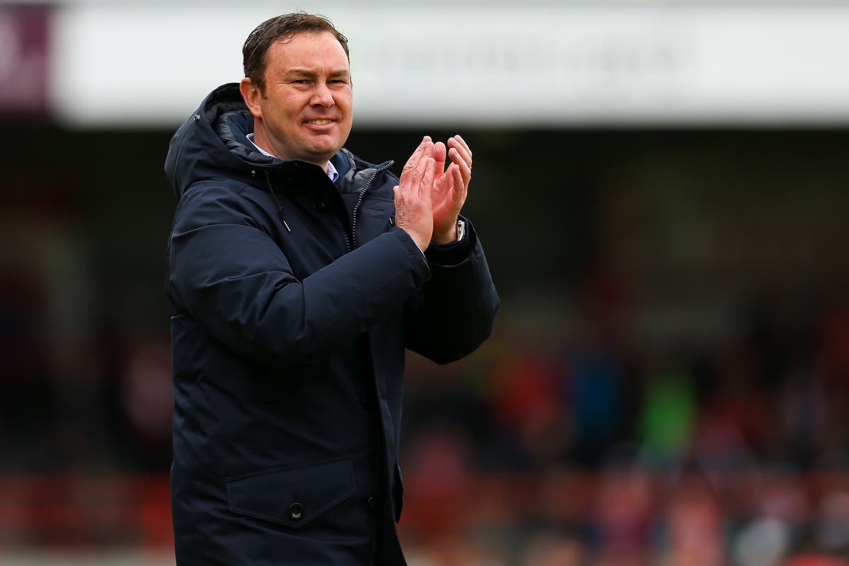 Bradford appoint Derek Adams as their new manager