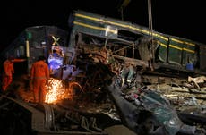 Official: Death toll rises to 63 in Pakistan train collision