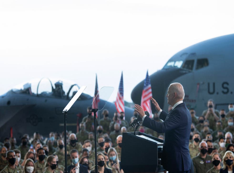 <p>Joe Biden addresses US Air Force personnel and their families stationed at RAF Mildenhall</p>