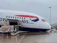 British Airways plane collapses at Heathrow