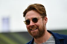 Kaiser Chiefs frontman tells anti-vaxxers ‘Twitter is yours’ amid backlash