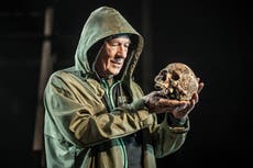 Ian McKellen is electrically courageous in age-blind Hamlet – review