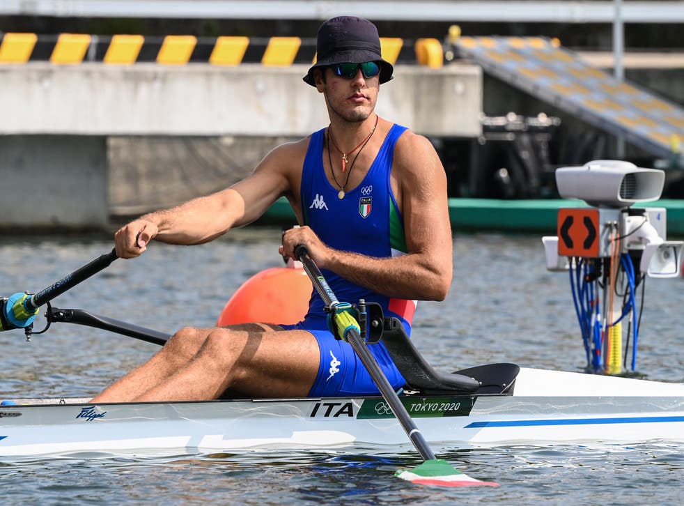 <p>Italy's Gennaro Di Mauro prepares to compete in the men's single sculls rowing heats during the Tokyo 2020 Olympic Games at the Sea Forest Waterway in Tokyo on July 23, 2021. </p>