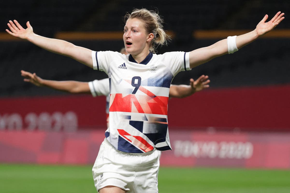 Tokio 2020: Ellen White scores again as Great Britain secure early passage to Olympics quarter-finals