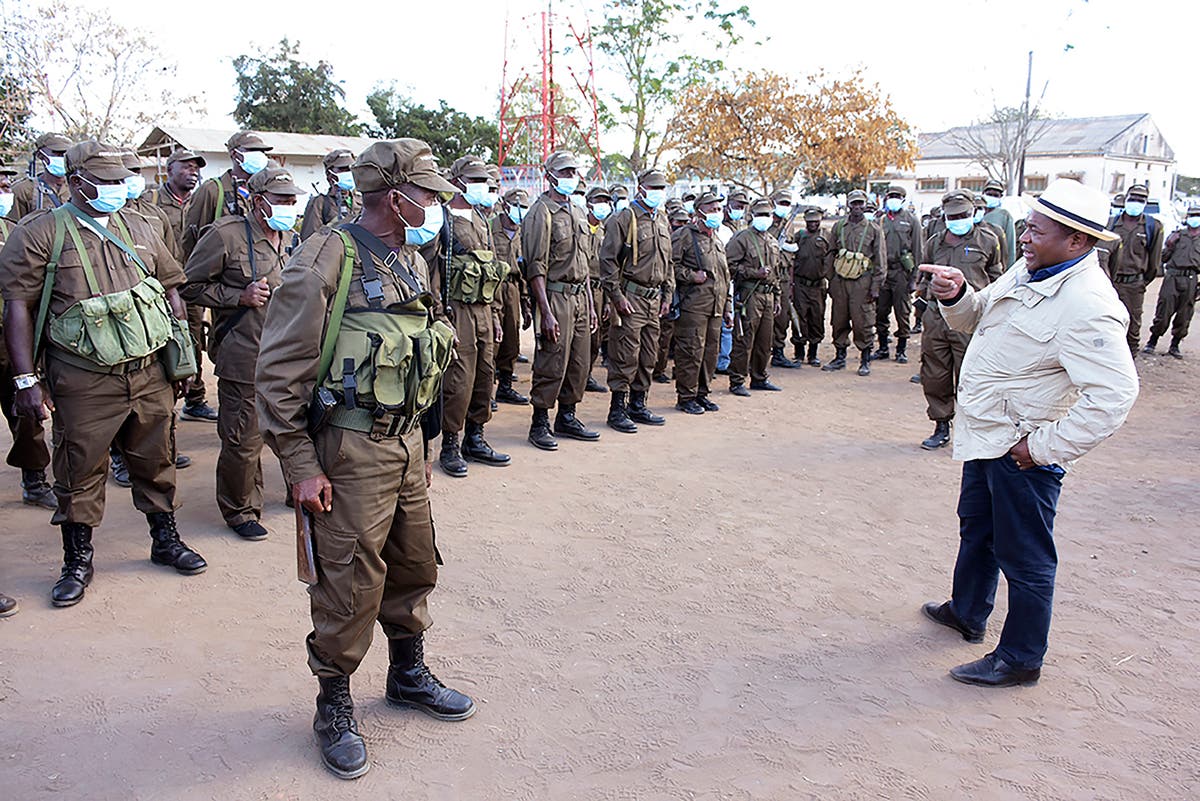 地域の軍隊がモザンビークの過激派に対する攻撃に加わる