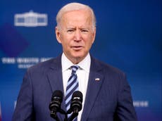 Biden visits services members at Walter Reed, doesn’t disclose if any were from Kabul