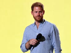 Prince Harry is second least popular royal behind Andrew, peiling wys