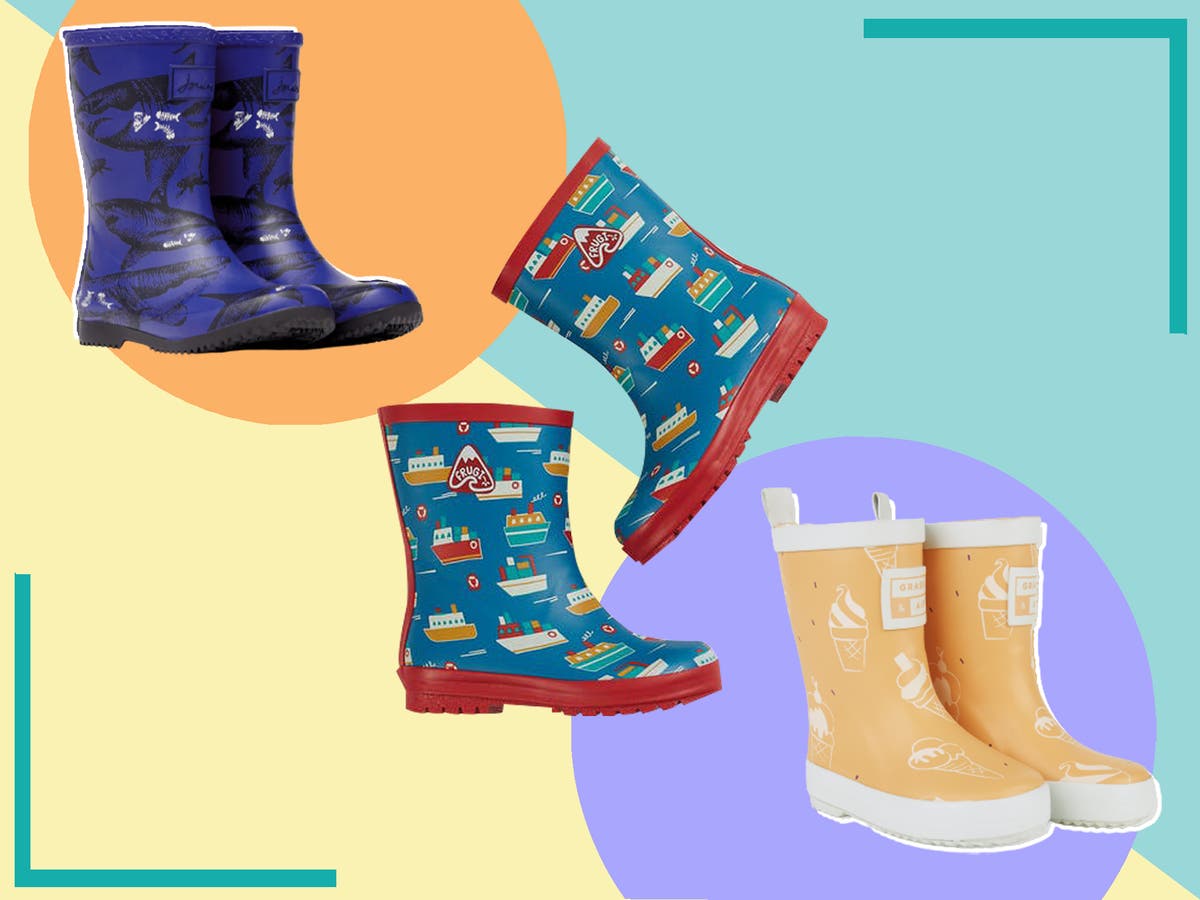 Puddle jumping essentials – keep little feet dry with a fun pair of kids’ wellies 