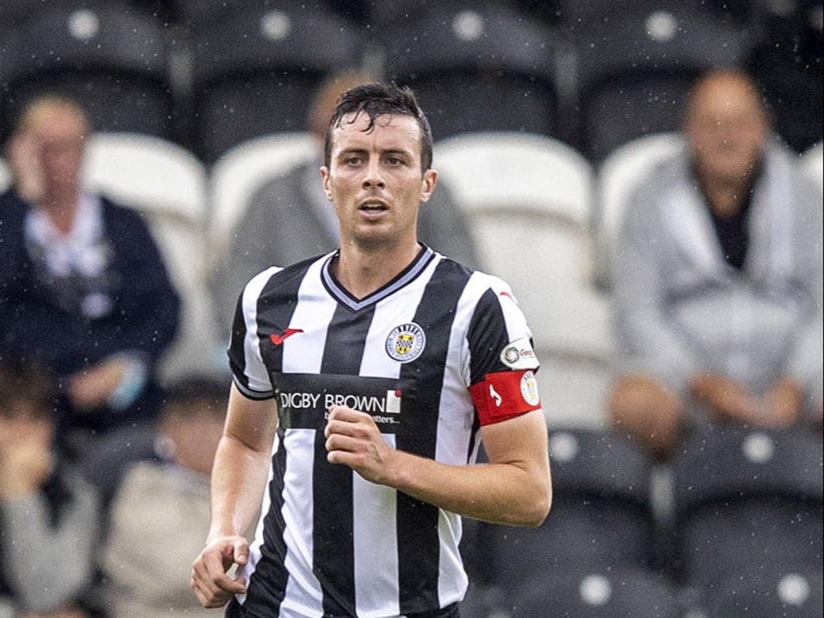 St Mirren leave it late to grab a point at Hibernian