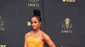 Rachel Lindsay wears Christopher John Rogers at the 2021 艾美奖