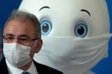 Helseminister i Brasil som ga hånden til Boris Johnson tester positivt for Covid