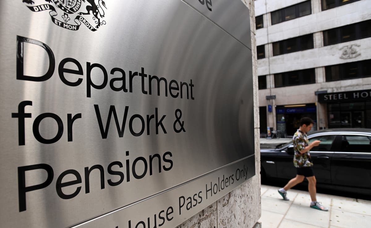 Thousands entitled to £8,900 pay out after DWP pension blunders
