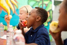 Children who eat more fruit and vegetables have better mental health, says new study