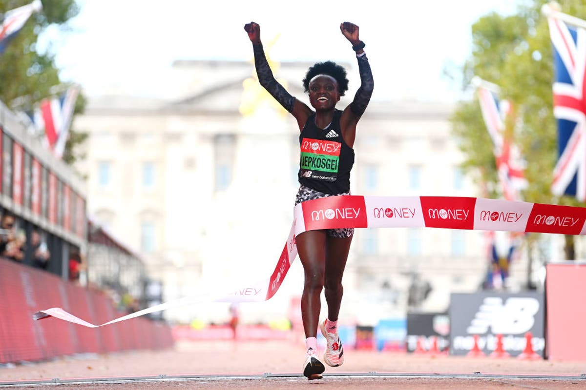 Kenya’s Joyciline Jepkosgei wins women’s race as Brigid Kosgei fades