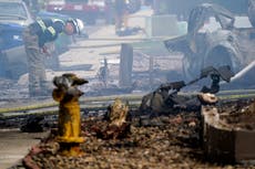 Plane crash kills 2, burns homes in California neighborhood