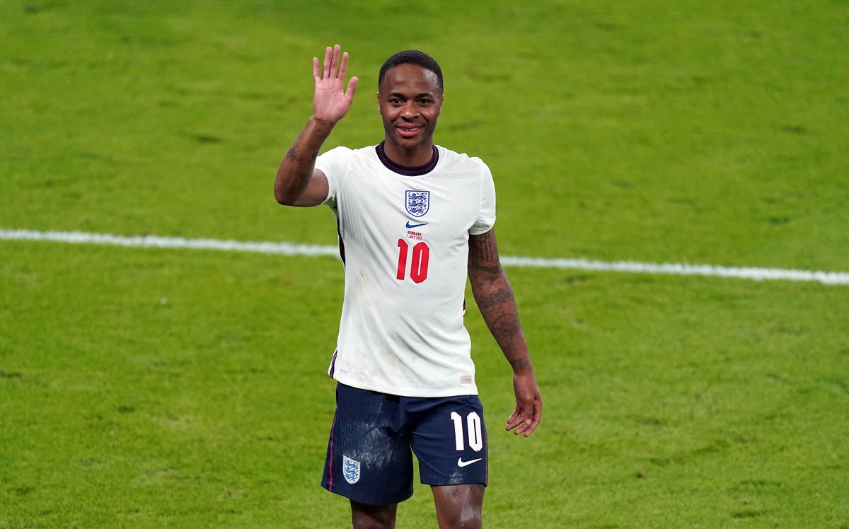 Fotball rykter: Three Premier League sides could welcome Raheem Sterling