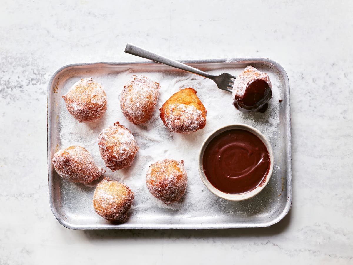 Doughnuts in 10 minutes? Yes, you read that correctly