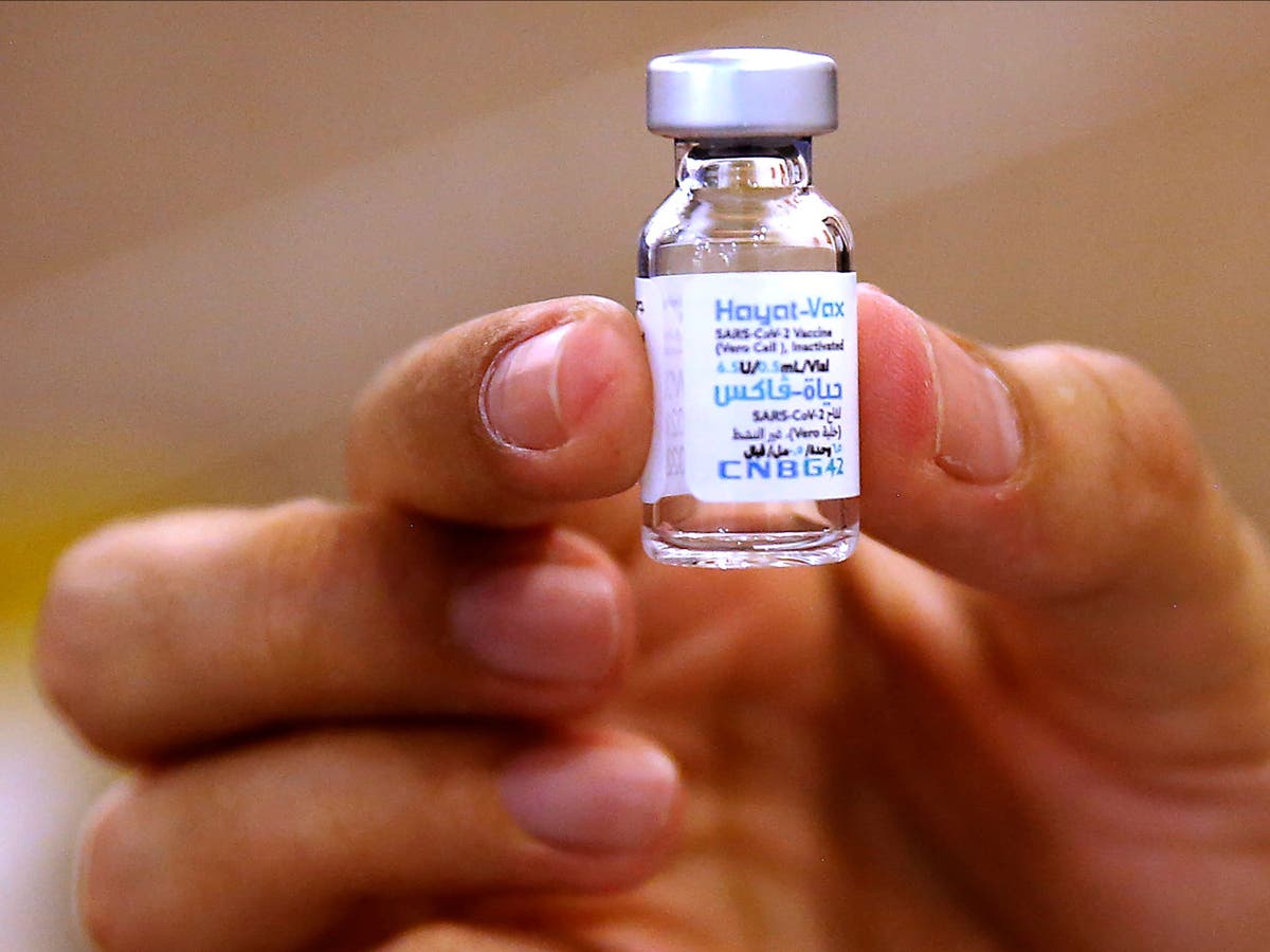 随着Covid病例的传播，中国开始为年仅三岁的儿童接种疫苗