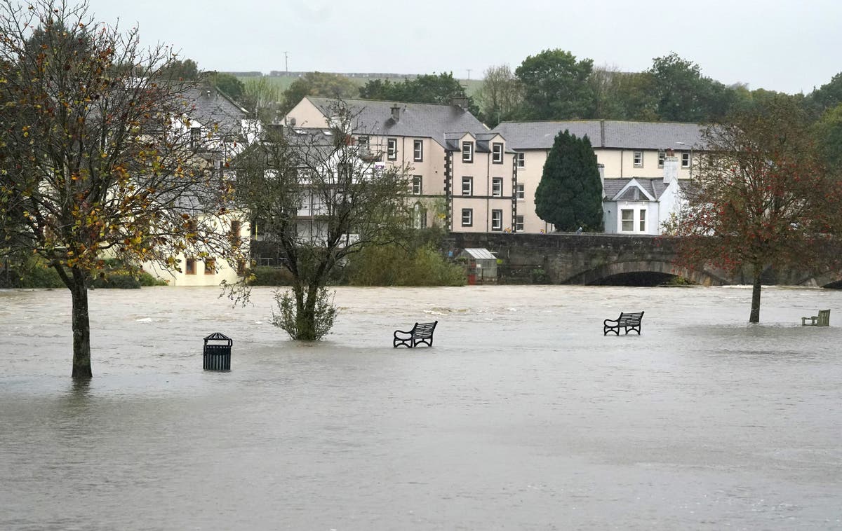 Dozens of flood warnings in place as trains to Glasgow cancelled before Cop26 - bo