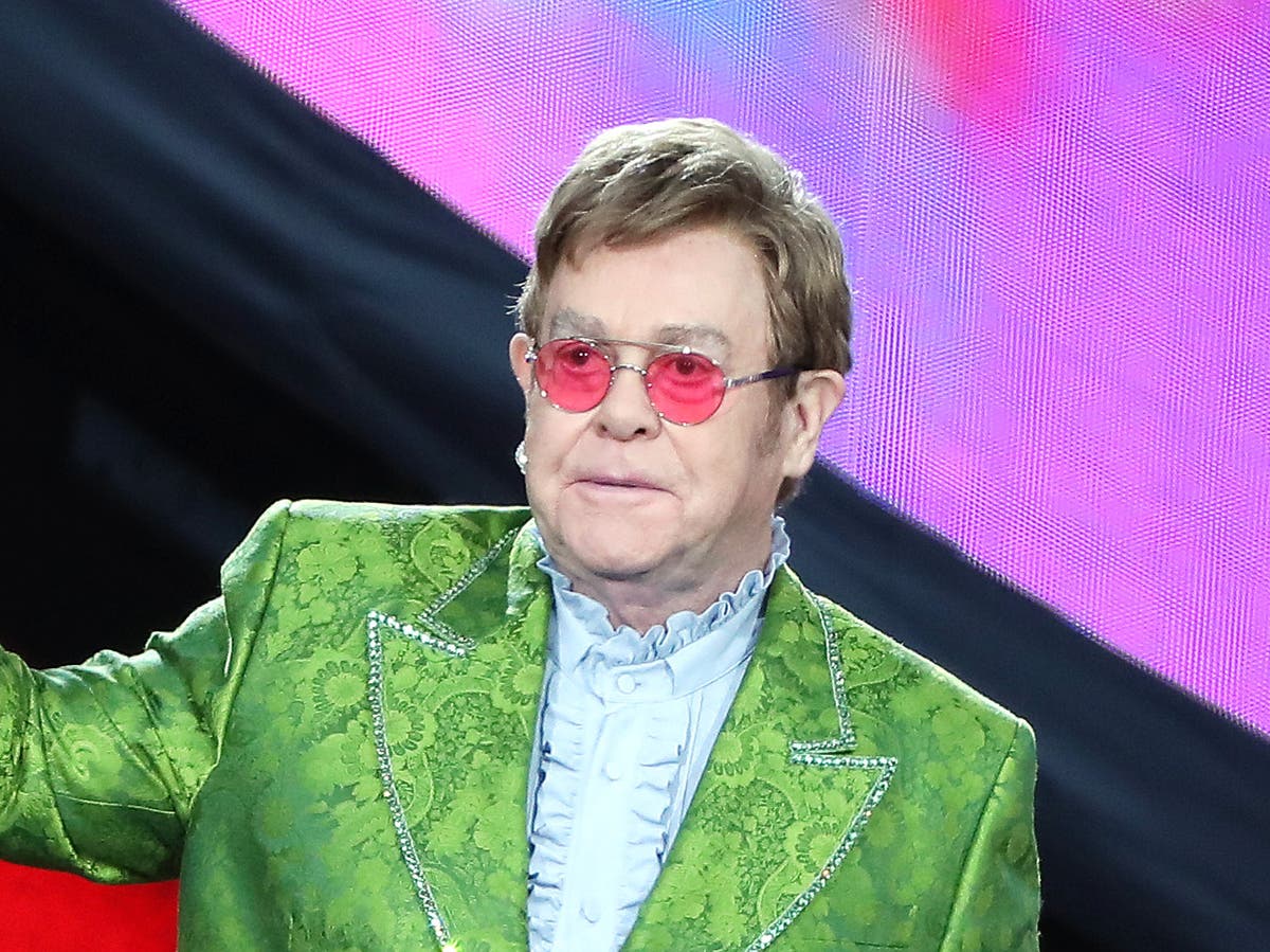 Elton John fans send support after he gives health update