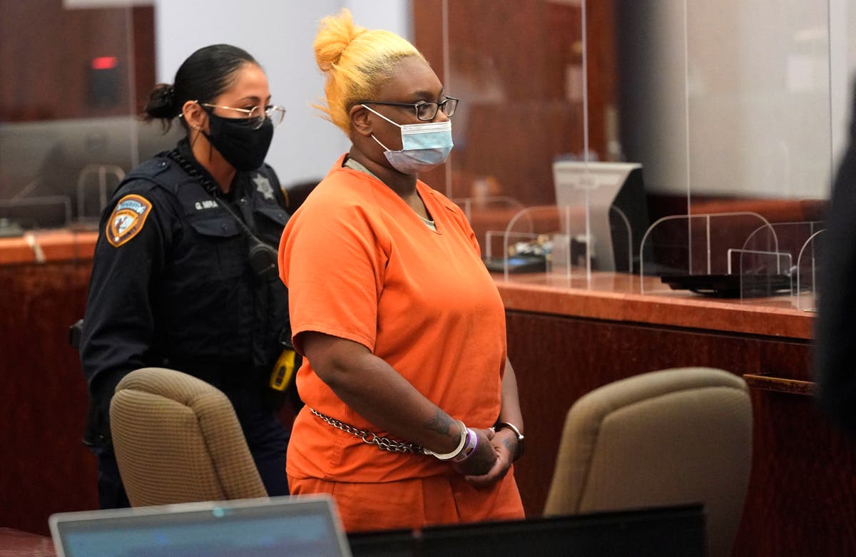 Texas mom collected child support on dead son rotting in apartment, prosecutors say