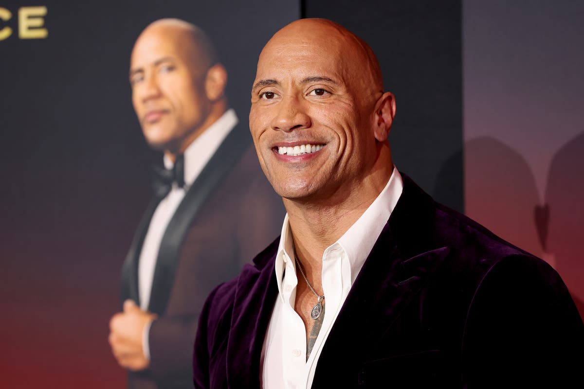 Fans baffled after Dwayne Johnson explains why he pees in bottles during workouts