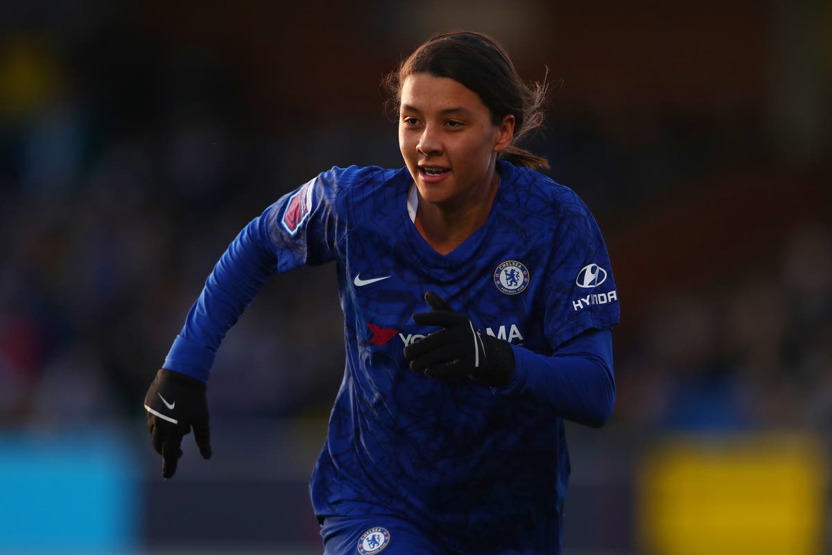 Sam Kerr signs new two-year Chelsea contract 