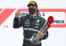 Lewis Hamilton dring daarop aan dat daar 'geen tyd is om fees te vier nie' ná Qatar Grand Prix-oorwinning