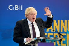 Boris Johnson should listen, instead of slamming the door on critics | 詹姆斯·摩尔