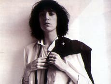 Historien om sangen: Gloria (In Excelsis Deo) by Patti Smith