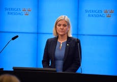 Sveriges første kvinnelige statsminister går av bare timer etter at han ble valgt 