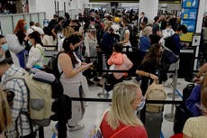 Departamento de Justiça diz aos promotores para priorizar casos de passageiros indisciplinados de companhias aéreas