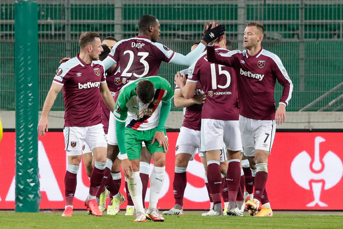 West Ham through to Europa League last 16 after win at Rapid Vienna