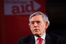 Noël 2022 at risk from Covid unless UK stops hoarding jabs, Gordon Brown warns