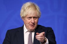Don’t cancel Christmas parties or nativity plays, dit Boris Johnson
