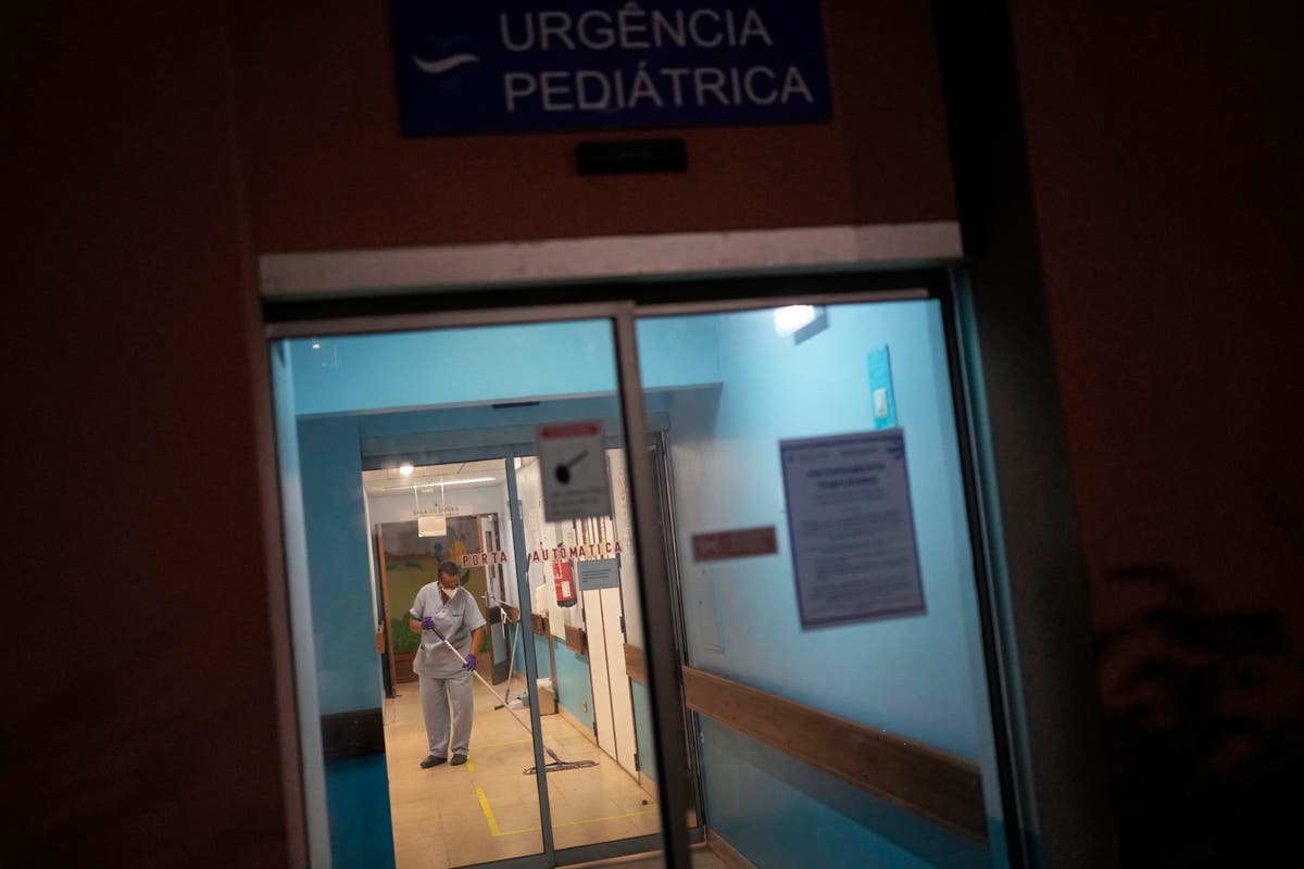 Portugal tightens restrictions despite virus vaccine success