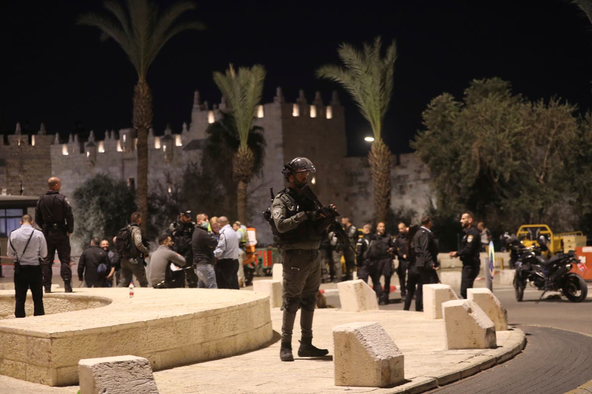 Israeli police questioned on Palestinian attacker's shooting