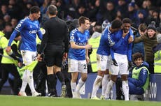 Demarai Gray stunner seals Everton win over dismal Arsenal