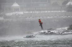 Coast Guard diver pulls body from car above Niagara Falls 