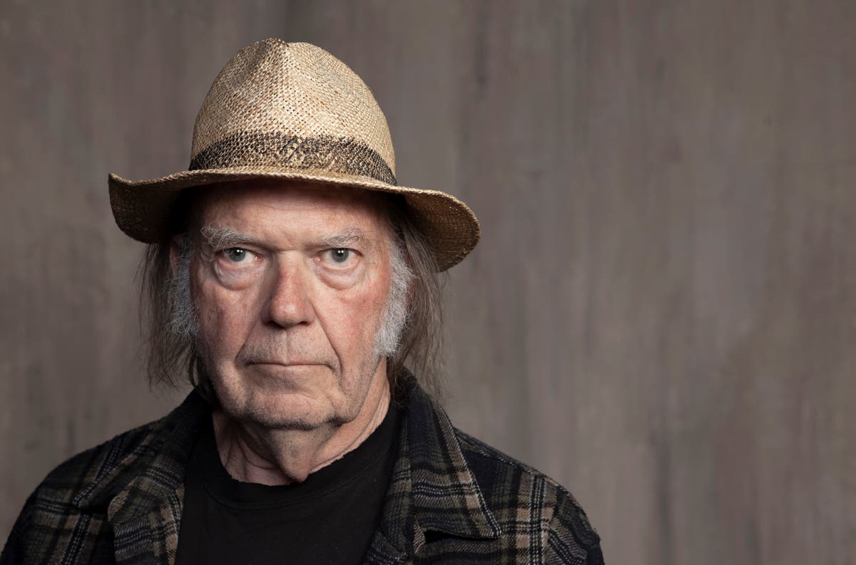 Neil Young rebuilds a Rockies barn and reunites Crazy Horse 