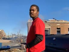 Man sets up BBQ in the middle of Kentucky town devastated by tornado