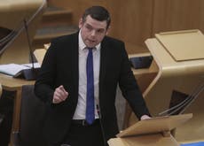Rule change could force tens of thousands of Scots a day to isolate, Ross says