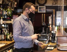 Pubs and restaurants pleading for support as cancellations mount