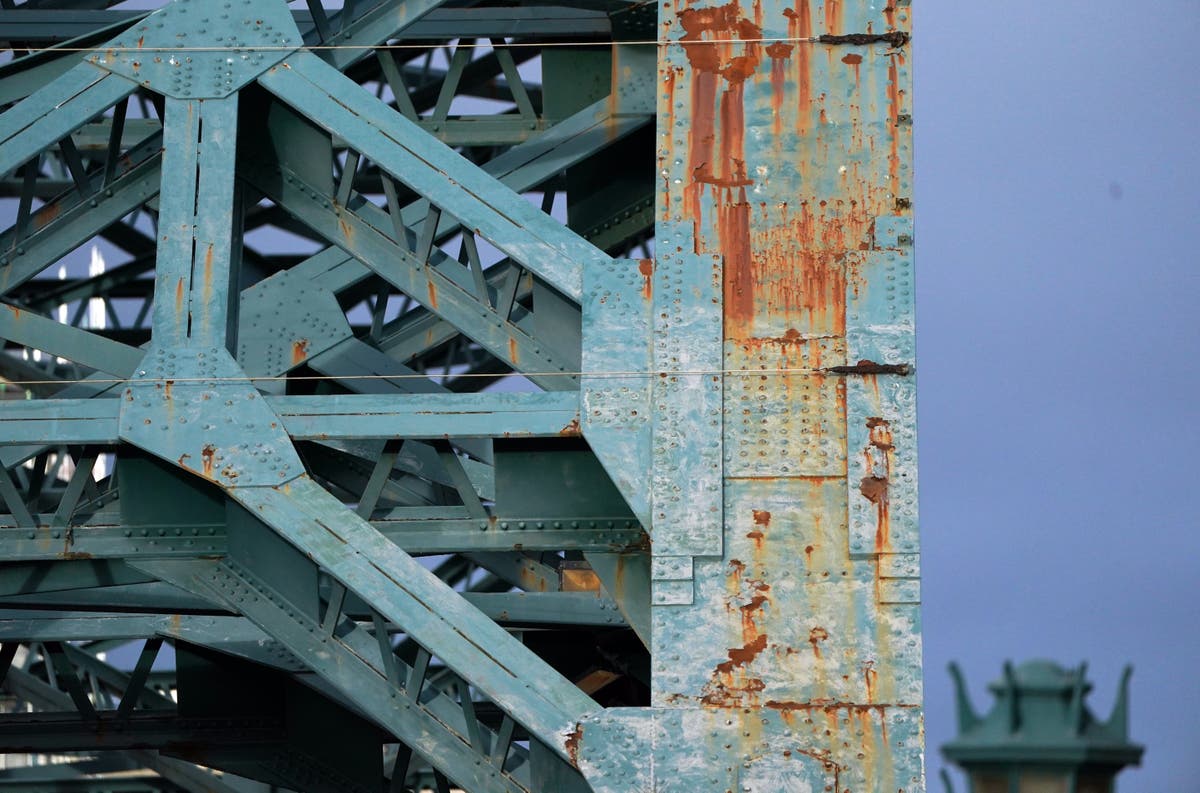 Rusting Tyne Bridge symbol of Tory ‘austerity’, council says